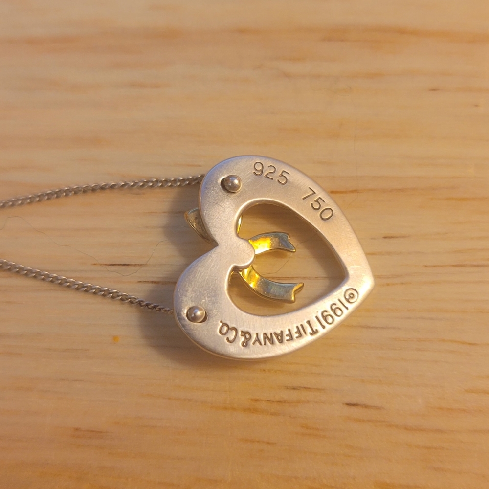 Tiffany & Co 18k gold and 925 Silver Vintage Heart & Bow Necklace 17 inch COA - Picture 3 of 14